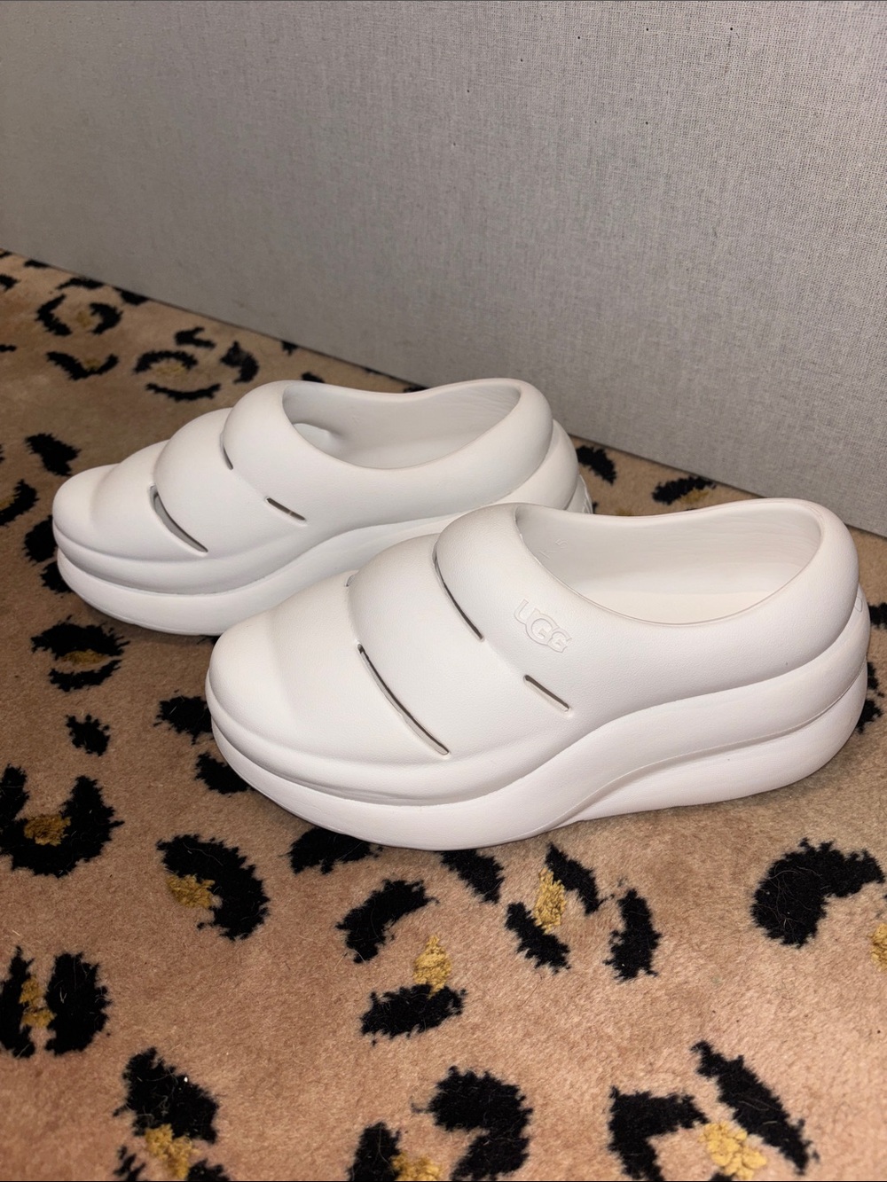 UGG Kids Sport Yeah Clog